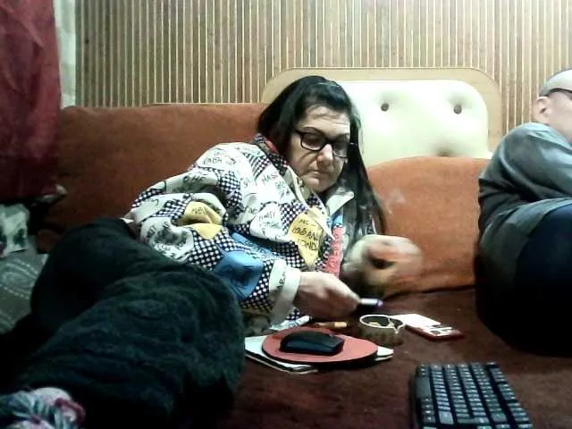 Offline coupleofcoolx on BongaCams