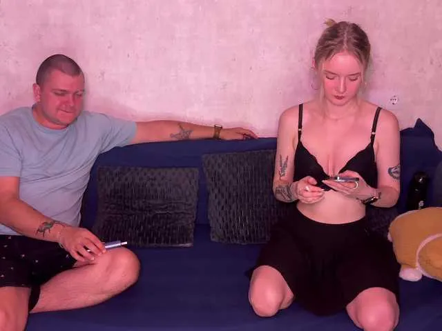 Sweety-couple on BongaCams