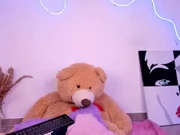 Offline angelsmia_ on Chaturbate