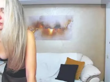 Freechat anissalogan on Chaturbate