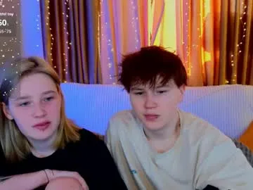 babees_eva on Chaturbate