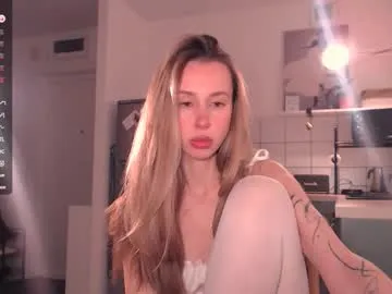 Offline bestzoeyever on Chaturbate