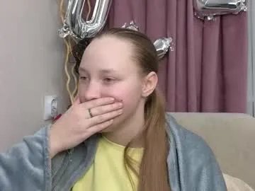 dustydeida — GOAL: Put cream on my belly [69 tokens remaining] Hello everyone, My name is Jenny, Let's spend Valentine's Day together ^-^ #shy #18 #cute #young #valentinesday