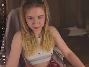 ida_lewiss — Goal: Wet my T-shirt completely  My name is Ida, I'm new here, and I'm #shy * I am #young and #teen  I am #18 years old and have very beautiful #feet [141 tokens remaining]