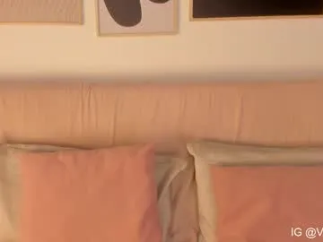 Offline imsarah__ on Chaturbate