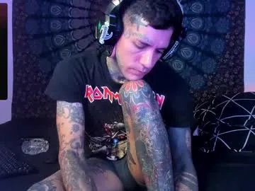 jhonny_ackerman — GOAL: GET NAKED [345 tokens remaining] Welcome to my room! #latino #smoke #feet #shaved #couple