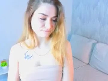 karlalamberson — SPIN AROUND SHOW MY SEXY OUTFIT Hi! Im Aira, glad to see u! Im new here, and im little shy. I have beauty body. #young #new #shy #18 #smalltits [23 tokens remaining]