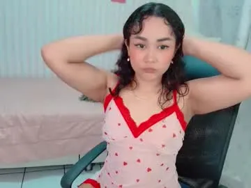 Offline larissalove_doll on Chaturbate