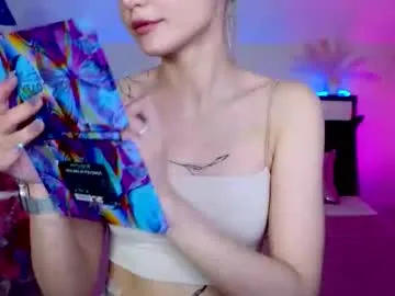 Offline linalirian on Chaturbate