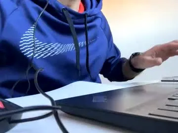 Offline marsupilami_82_ on Chaturbate