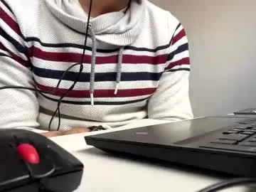 Offline marsupilami_82_ on Chaturbate