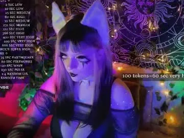 Offline mirareed on Chaturbate