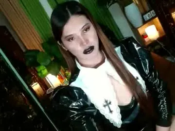 queen_kendalx19 on Chaturbate