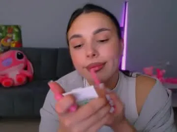 queenofthesense on Chaturbate