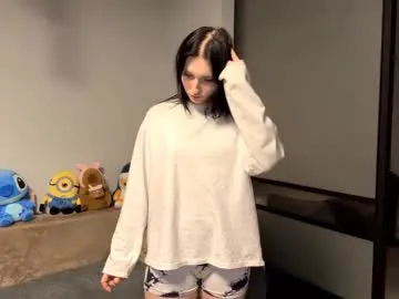 Offline rosendapopper on Chaturbate