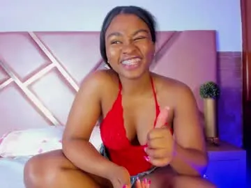 Offline sophiesinclair on Chaturbate