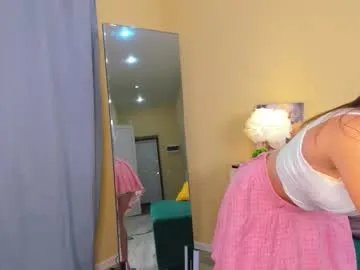 violetadiaz_ — make me horny [88 tokens left] This is the first time I've connected a toy, make me enjoy it) #new #18 #sweet #natural #teen