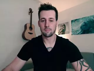 Offline alec_donovan on Flirt4Free