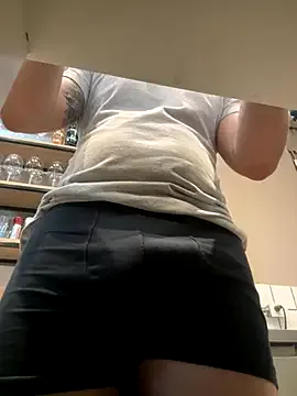 9999Alez on StripChat