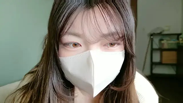 __Yui_ on StripChat