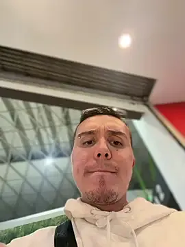 adam-rivera on StripChat