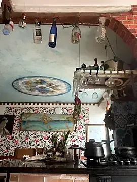 Offline Alaska-de-lune on StripChat