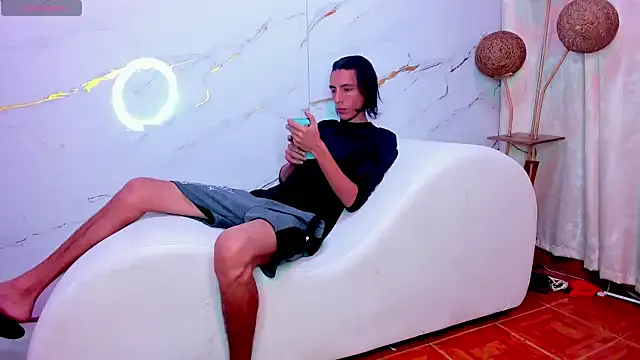 AmazingOrgasm on StripChat