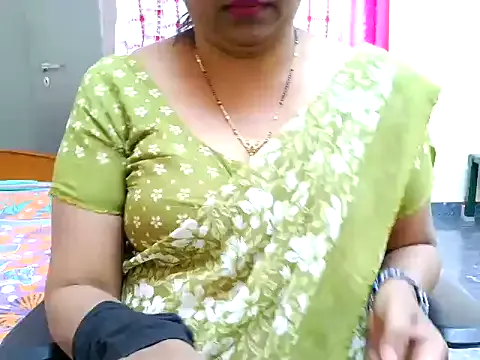 Ammu_urFantasy on StripChat