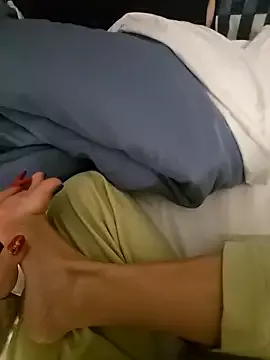 Annarella_Pika on StripChat