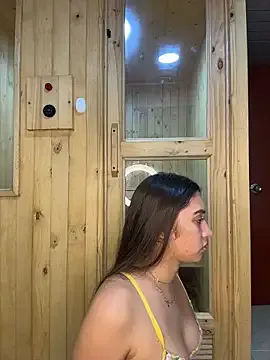 Offline Barbielatinas on StripChat