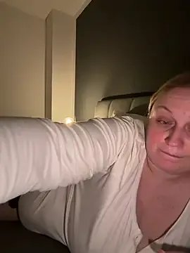 BBW_Nora — Sloppy Dildo Blowjob - LT 3 Videos