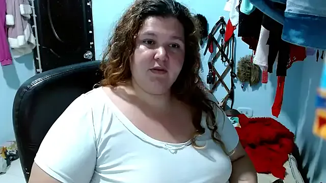 bbwsquirt on StripChat