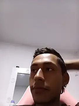 Offline Boy_hot- on StripChat