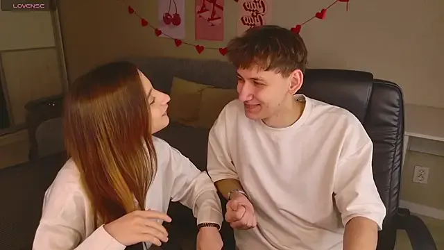 Offline Candyy_Molly on StripChat