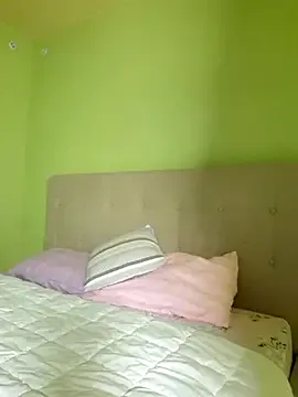 Caramellaa on StripChat