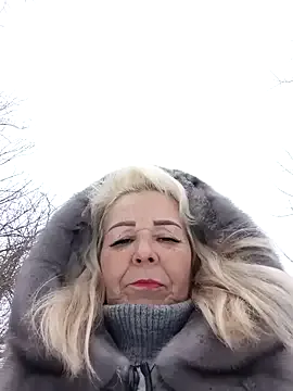CassandraSandra44 on StripChat