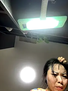 chick-888 on StripChat