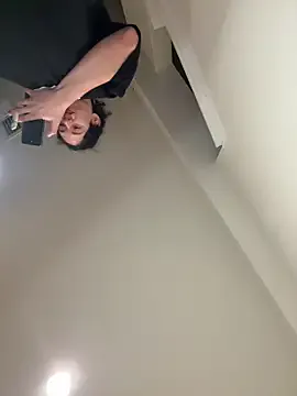 Deeplong25 on StripChat