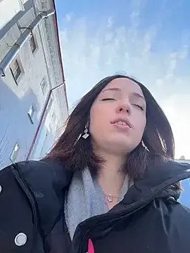 DollyTall — Be right back in 5-10 min