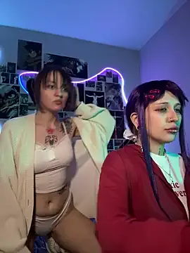 Dooubletroublee on StripChat