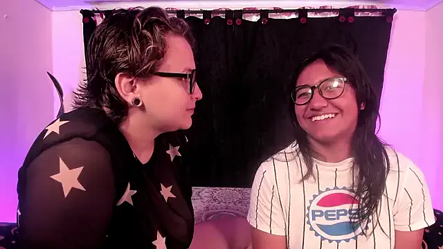 ElectricNights on StripChat