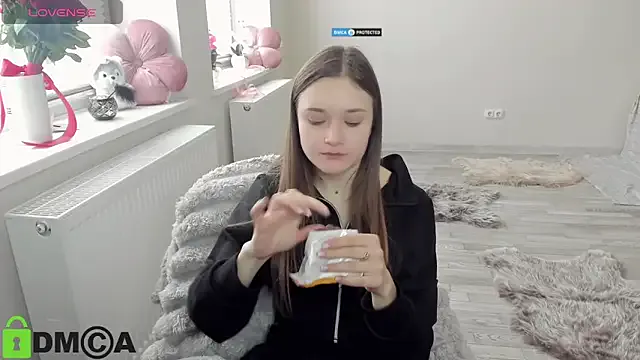 Elina_X