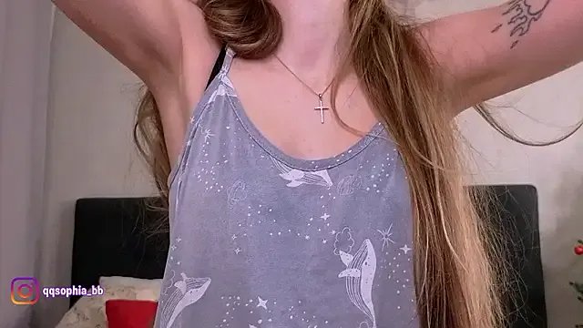 ErinLewist — flash titts