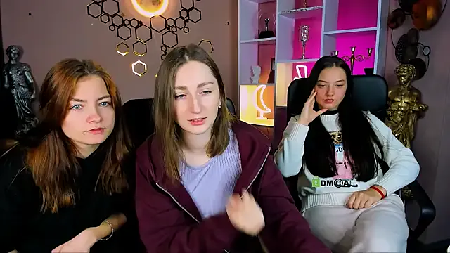 Offline eva_smiith_ on StripChat