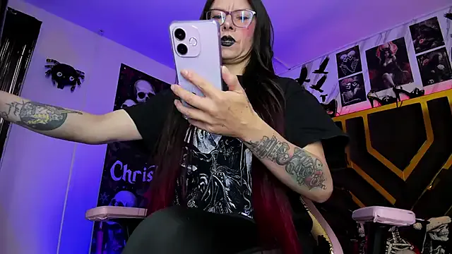 Evangelinejoness_ on StripChat