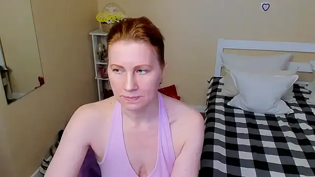 Offline FoxySophia on StripChat