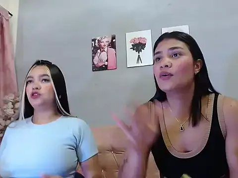 Offline Ghislayne_Maxwell on StripChat