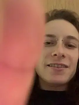 GoldenPussy1329 — Jouons