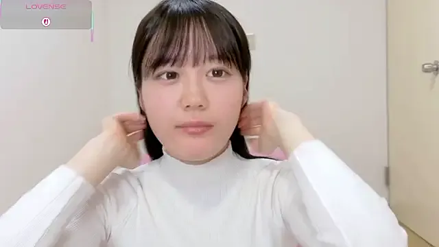 Offline hani-chan on StripChat