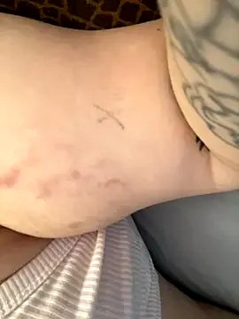 Freechat IMHORNYWET on StripChat